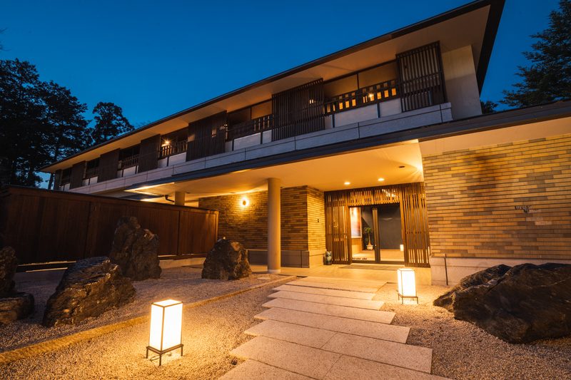湯宿 羊山邸の外観