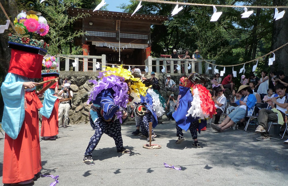 芦ヶ久保の獅子舞のサムネイル画像