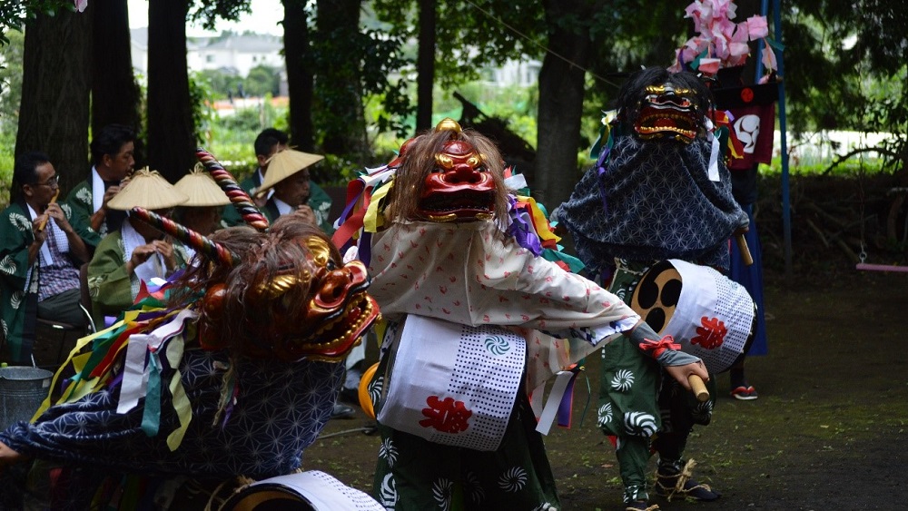 月輪獅子舞のサムネイル画像